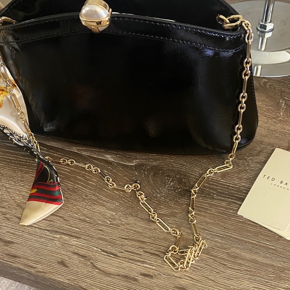 Ted Baker London Aster Black Textured Patent Leather Clutch Shoulder Bag NWT - Picture 8 of 9